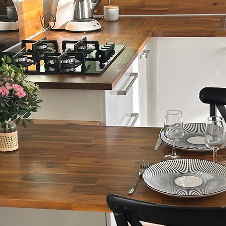 T2 Renove Proche Des Arenes Apartman Saintes Kültér fotó