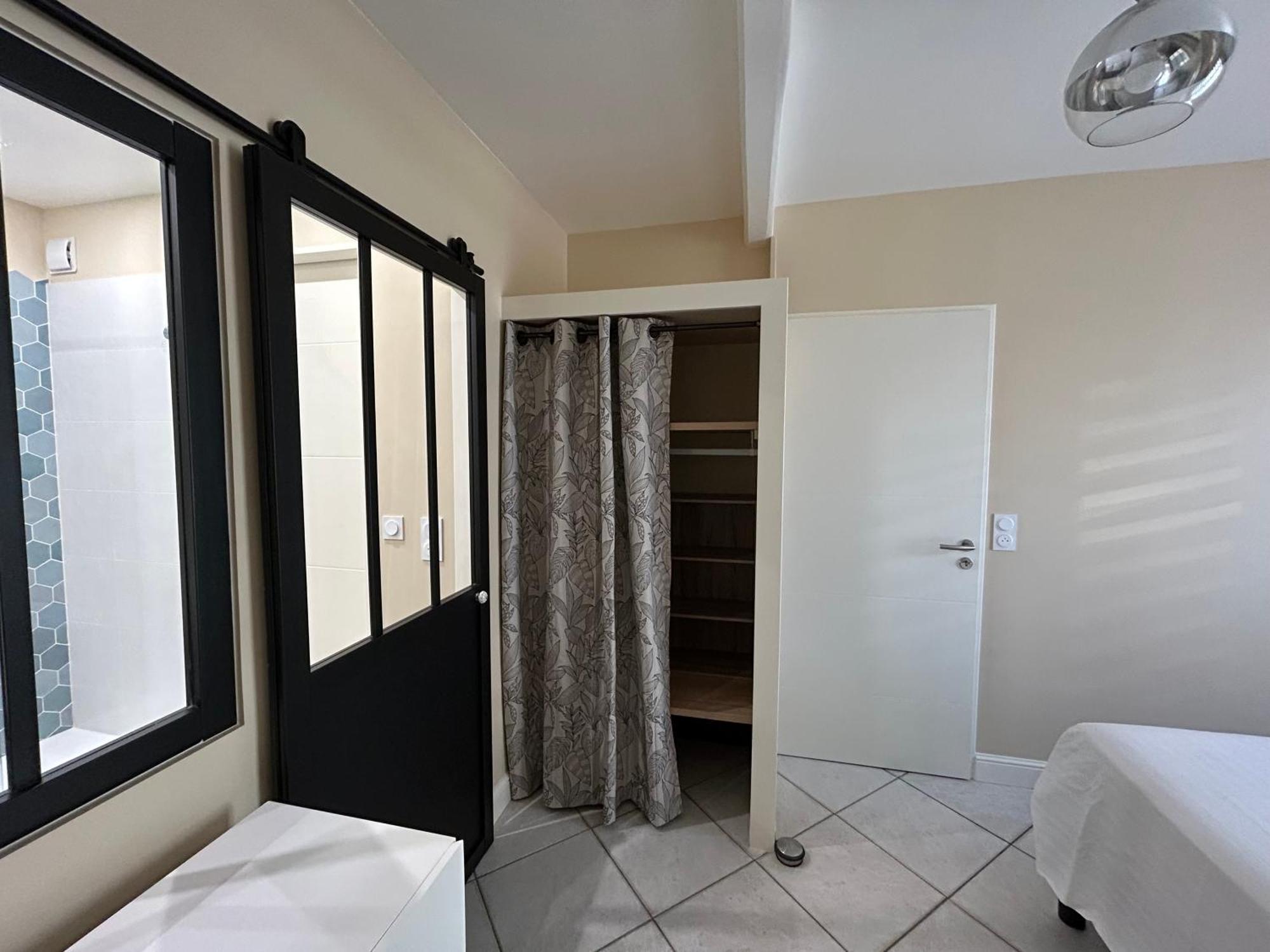 T2 Renove Proche Des Arenes Apartman Saintes Kültér fotó